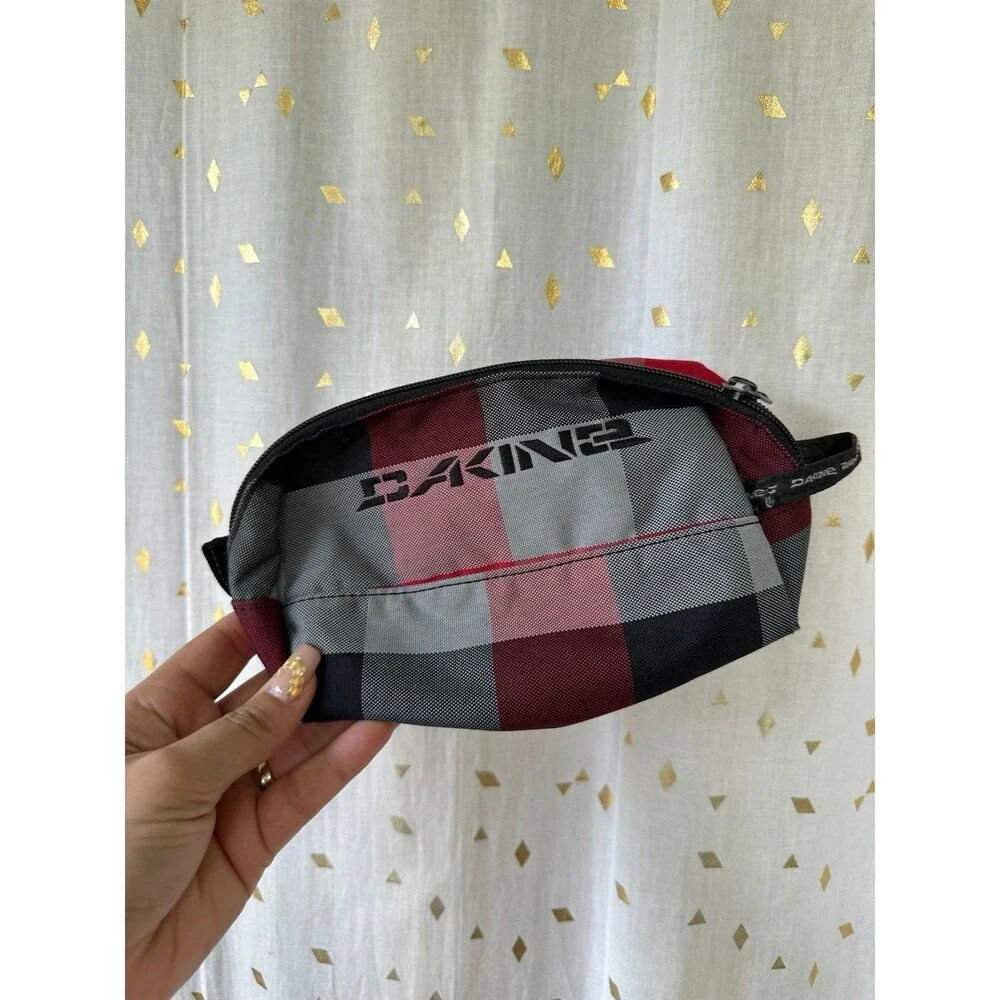 Dakine Large Plaid Zipper Accessory Toiletry Travel Case